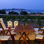 Blue Mare * Naousa (Paros)