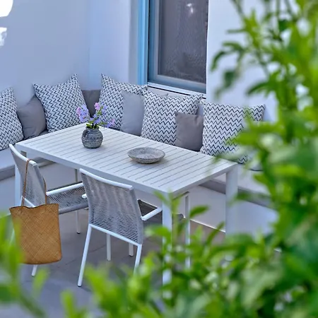 Blue Mare Apartment *